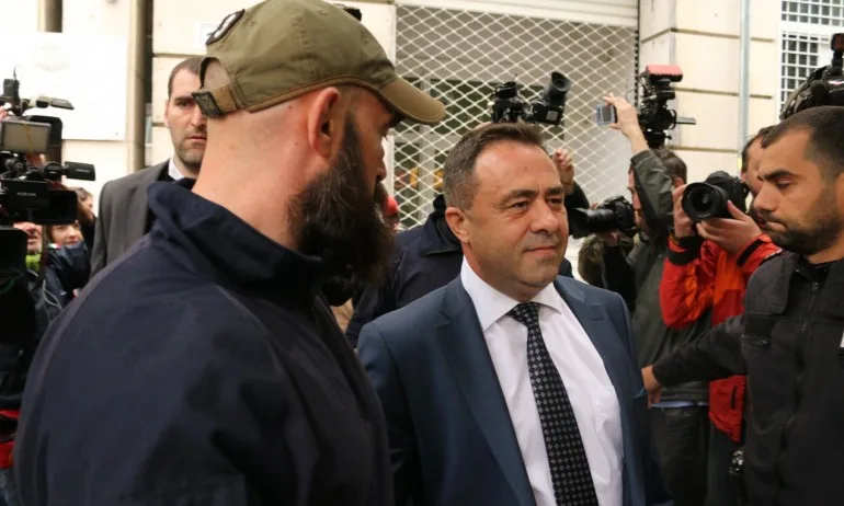 Зам.-министър Живков: Не съм задържан, разследването е за отпадъците - Tribune.bg