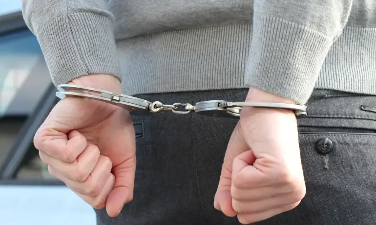 Арестуваха трима гърци за отвличане на българка 