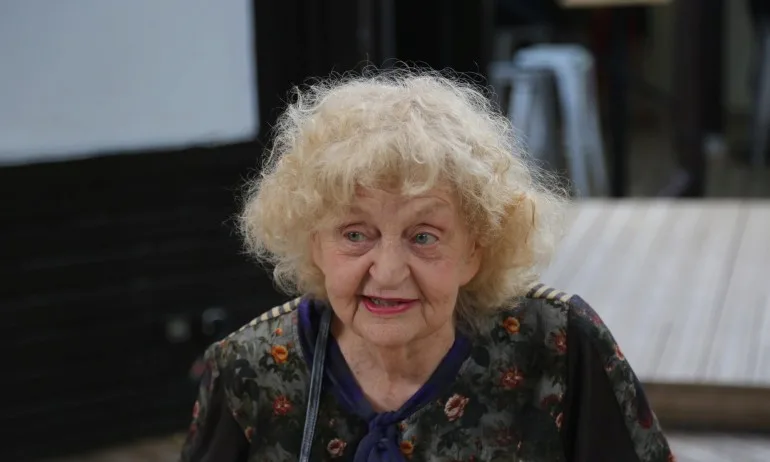 Прощаваме се с великата Татяна Лолова в петък от 11 часа в Сатирата - Tribune.bg