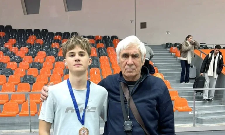 Силен старт за Ангел Дарандашев от ЛАК Атлетик-90 - Tribune.bg