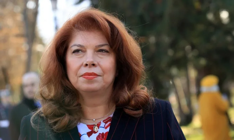 Вицепрезидентът Йотова: За мен е цинизъм да няма тържества на Шипка - Tribune.bg