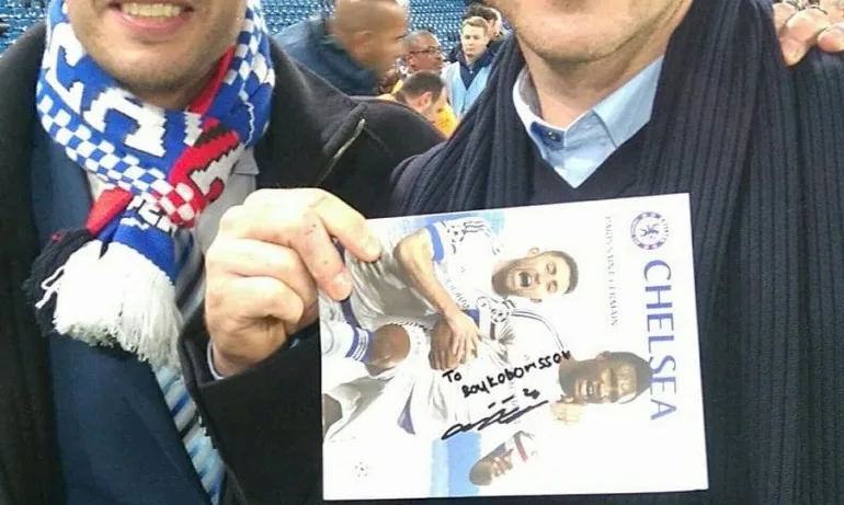 Подарък за Бойко Борисов от Джон Тери (СНИМКИ) - Tribune.bg