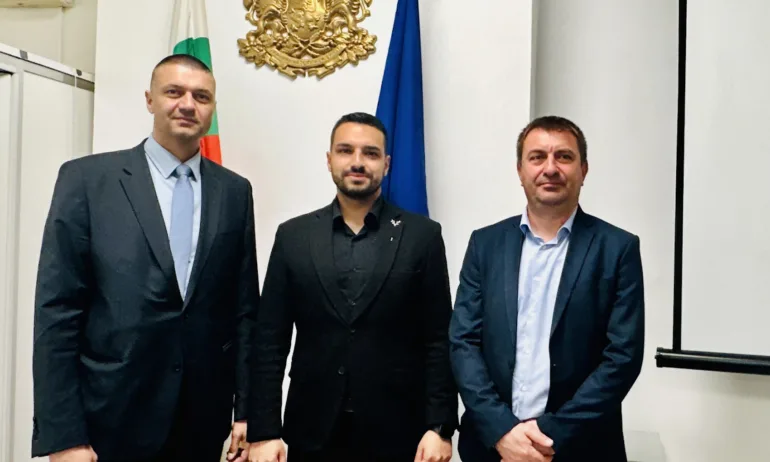 ЕРМ Запад обяви нова инвестиция за по-надеждно електрозахранване в община Враца - Tribune.bg