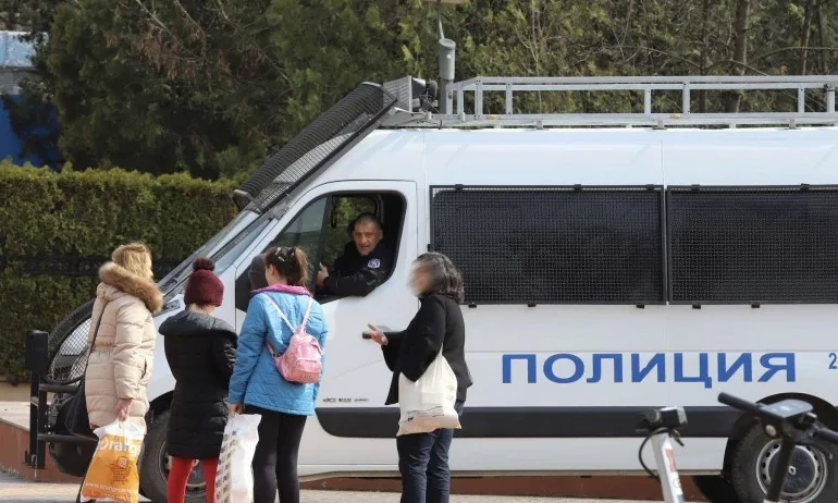 102 акта в София за събиране и разходки в парка - Tribune.bg