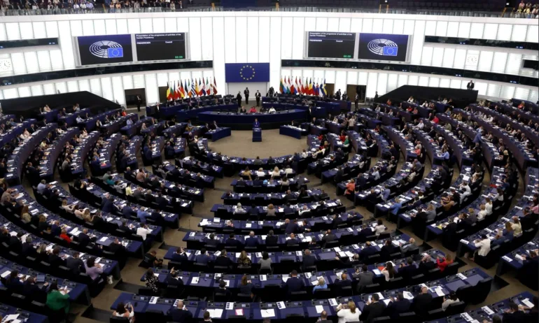 Брюксел обсъжда бъдещето на Република Северна Македония в ЕС - Tribune.bg