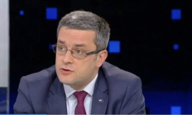 Биков: БСП иска да управлява с пленум от 160 души, които не знаят кой за какво се бори - Tribune.bg