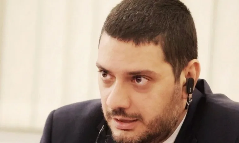 Гаджев: През 90-те години детски градини и терени за такива бяха разпродадени - Tribune.bg