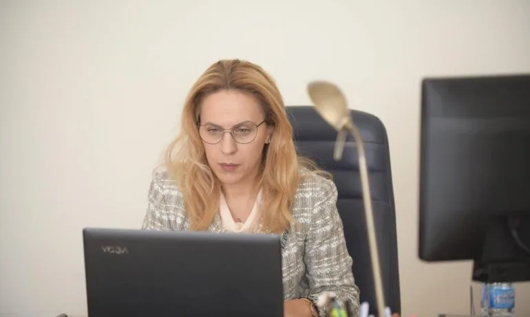 НСТС обсъди пенсиите и осигурителния стаж на извънредно заседание - Tribune.bg