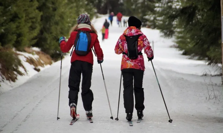 Още десет души е имало в хотела със заразеното дете в Банско - Tribune.bg