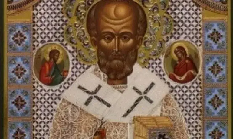 Честит Никулден, над 200 000 черпят днес - Tribune.bg