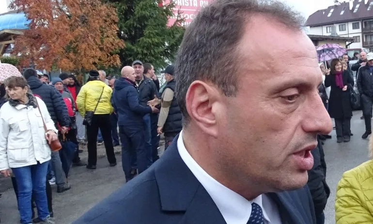 Спират отварянето на нови нощни клубове в Банско - Tribune.bg