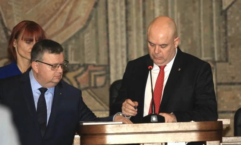 Иван Гешев оглави Прокуратурата на България - Tribune.bg