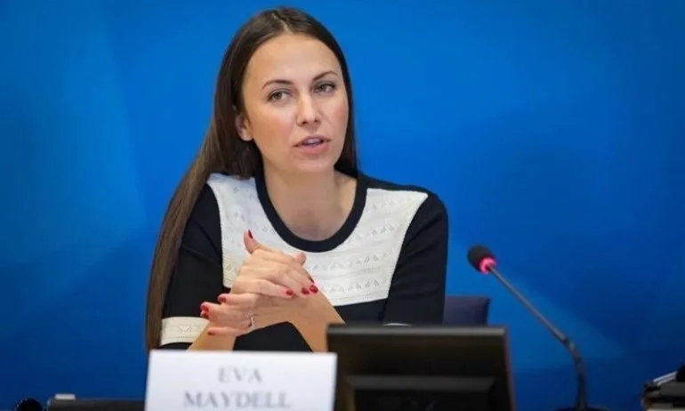 Ева Майдел: ЕС е впрегнал всички сили за намиране на ваксина срещу коронавируса - Tribune.bg