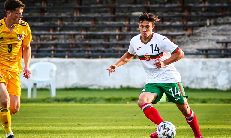 Филип Кръстев дал положителен тест за COVID-19 на лагера на младежите - Tribune.bg