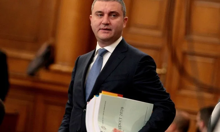 Горанов: Предложението за болничния е на управляващата коалиция и е в пакет - Tribune.bg