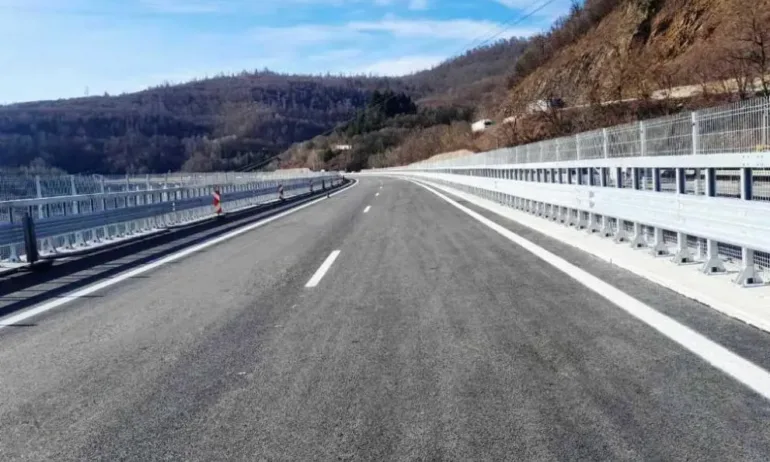 Затварят временно участъци, освен на АМ Тракия, и на АМ Хемус - Tribune.bg