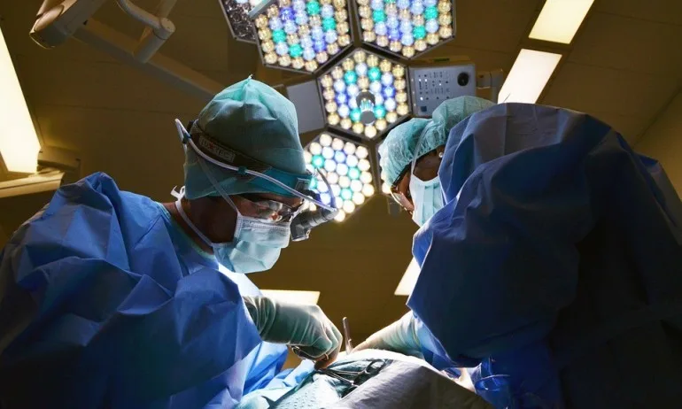 След бъбречна трансплантация: Двама мъже получиха шанс за живот - Tribune.bg