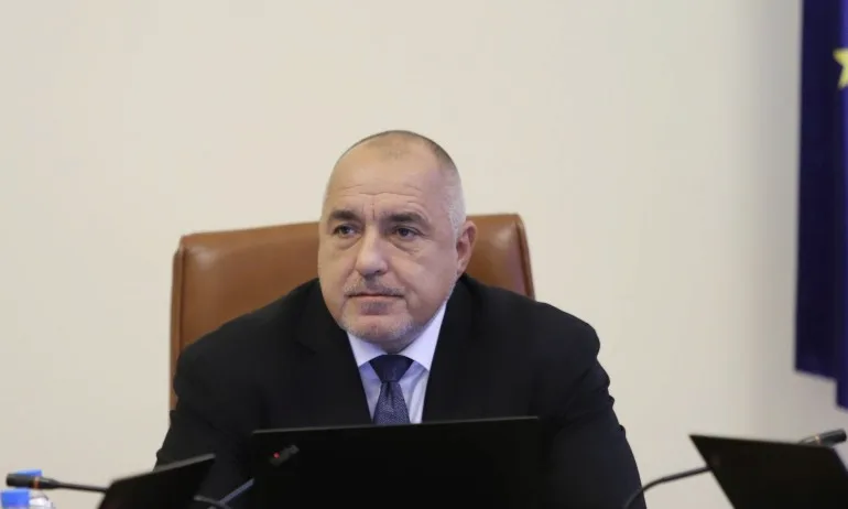 Борисов се отказа да купува нов самолет – дава парите за физкултурни салони в училищата и за спорта в Пловдив и Шумен - Tribune.bg