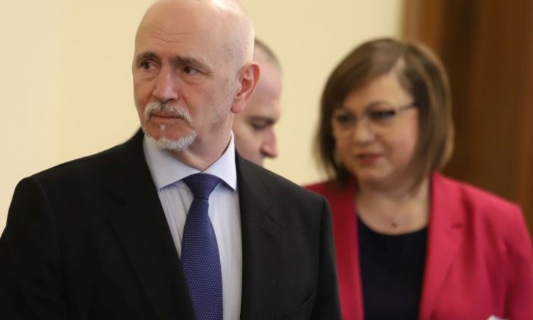 Министър Събев недоволен от кмет на БСП, забавил летището в Русе - Tribune.bg