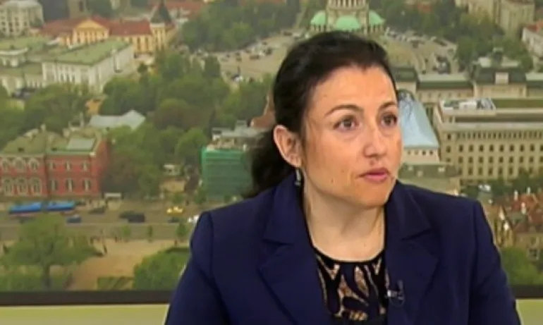 Танева: Няма риск от пренасяне на коронавирус чрез храната - Tribune.bg