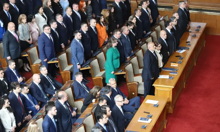 Бивши депутати: ГЕРБ имат повече опции за правителство, при ПП ситуацията е друга - Tribune.bg