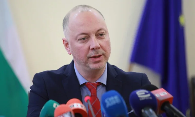 Желязков: Ако се гласува пакет Мобилност, ще настояваме пред Румънското председателство да няма триалог - Tribune.bg