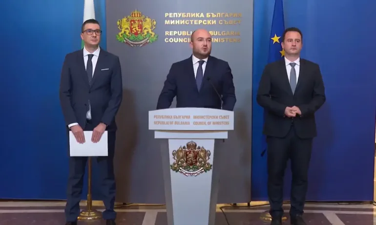 Великобритания разреши на рафинерията в Бургас и бензиностанциите Лукойл да работят - Tribune.bg