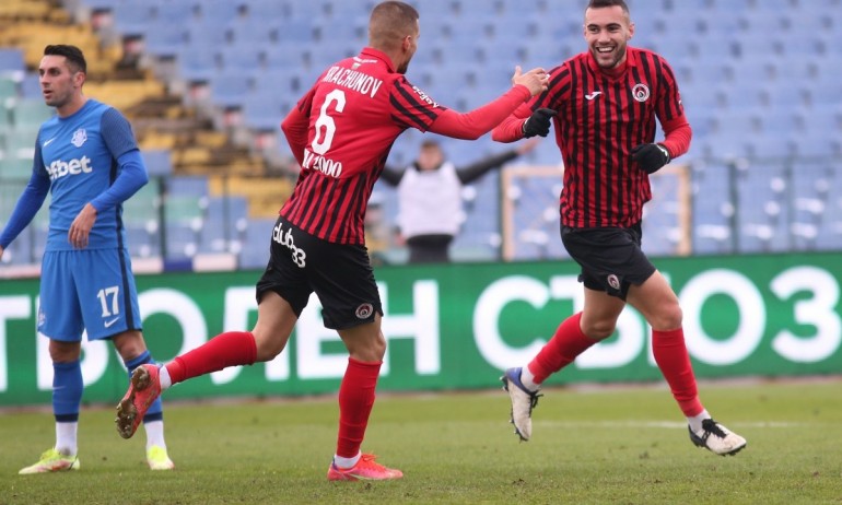 Локомотив София сложи край на тежка серия с 2:0 срещу Арда - Tribune.bg