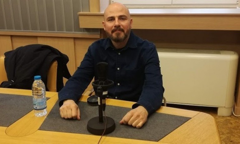 Петър Чолаков: Не прави добро впечатление финтът, който ПП и БСП прилагат на президента - Tribune.bg