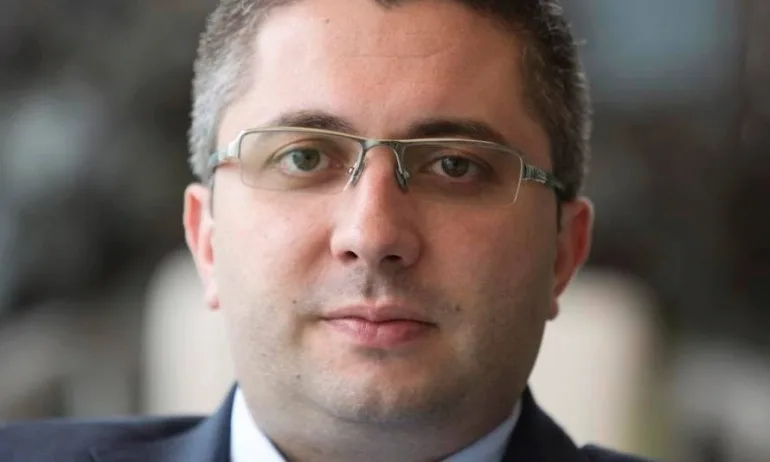 Нанков подаде оставка като депутат - Tribune.bg