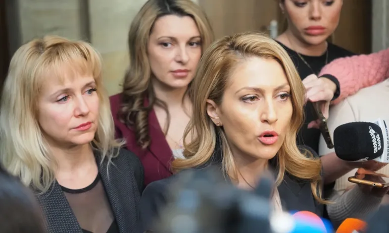 Рая Назарян: ПП-ДБ, Възраждане и ДПС - НН провалиха работата на НС - Tribune.bg