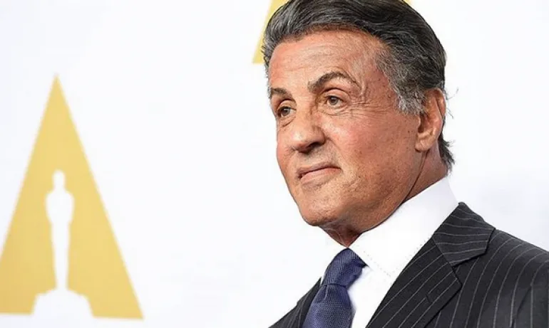 Сталоун на прегледи в Правителствена болница - Tribune.bg