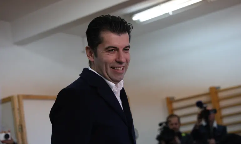 Из обвинителния акт срещу Руди Гела: Кирил Петков обещал постове на отцепниците от ИТН - Tribune.bg