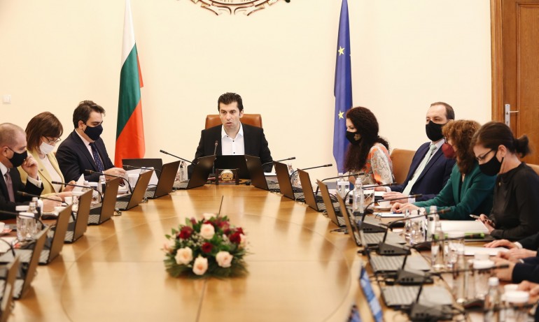 Американски военни са отложили заседанието на правителството - Tribune.bg