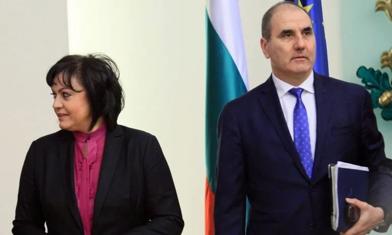 Труд: Оставката на Цветанов е истинска, на Нинова – опит за оцеляване - Tribune.bg