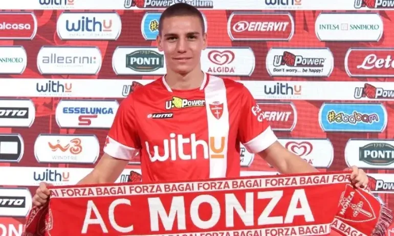 Палермо и Бреша искат Валентин Антов - Tribune.bg