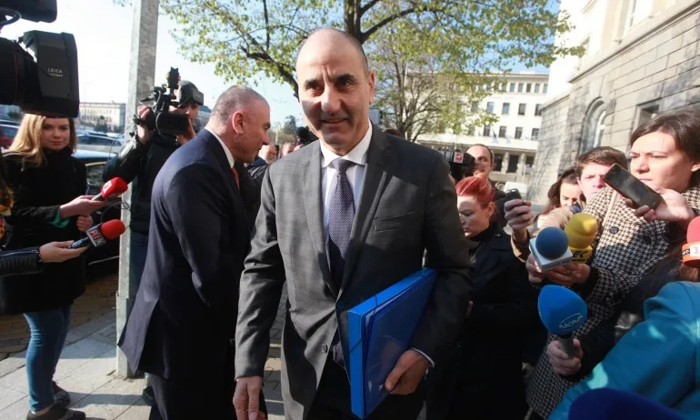 Цветанов: Сценаристите на Апартаментгейт начертаха и Костинброд (ОБНОВЕНА) - Tribune.bg