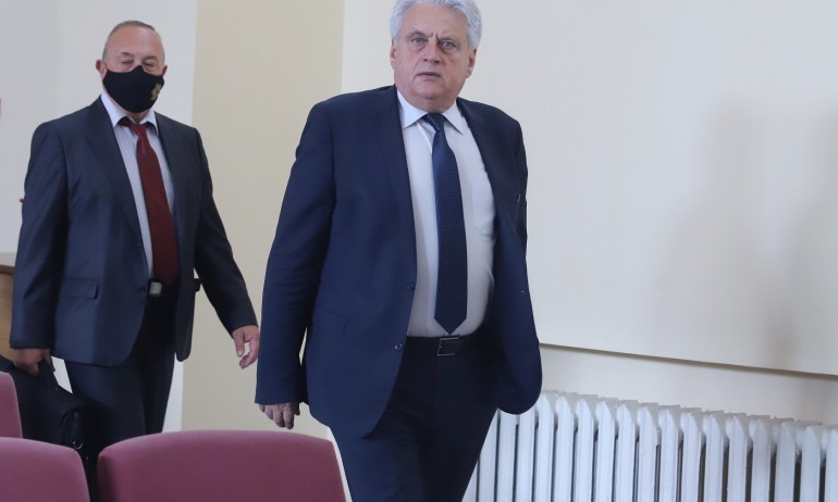 Справката показва, че има дело с ищец Софийската градска прокуратура