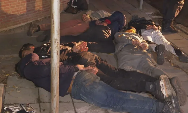 Мигранти се стреляха на сръбско-унгарската граница - Tribune.bg