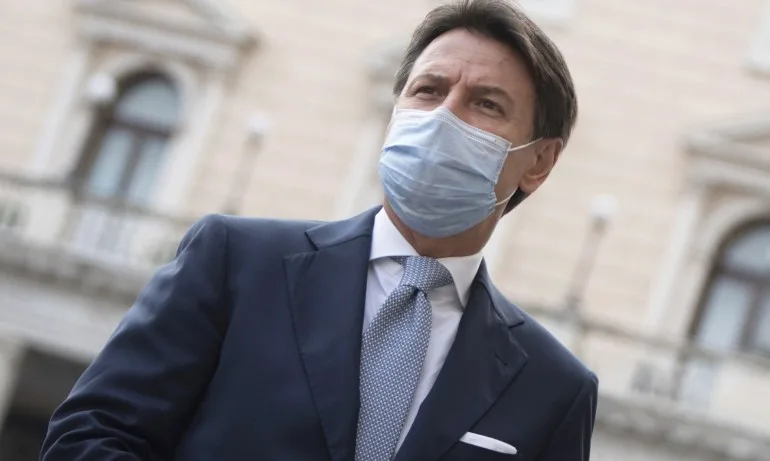 Джузепе Конте призова италианците да избягват ските по Коледа - Tribune.bg