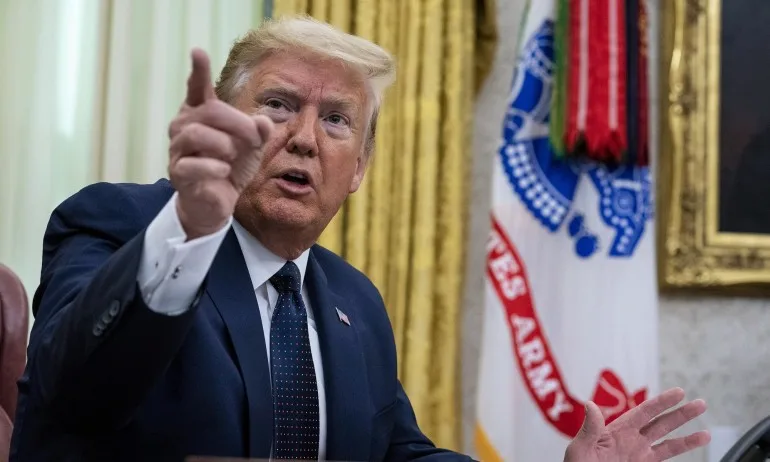 Тръмп vs. Туитър: Президентът подписа указ за социалните мрежи - Tribune.bg