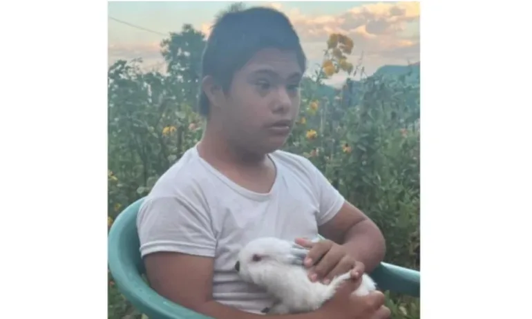 Къде е Ники? Издирват изчезналото преди месец момче от Конаре и в чужбина - Tribune.bg