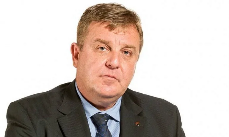 Каракачанов иска да се преговаря за по-ниска цена за изтребителите - Tribune.bg