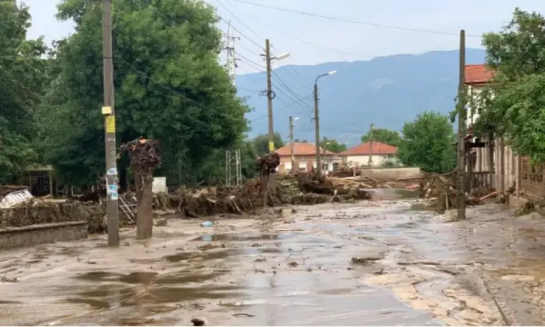 Кабинетът одобри още 10,5 млн. лв. за щетите след наводненията в Карловско