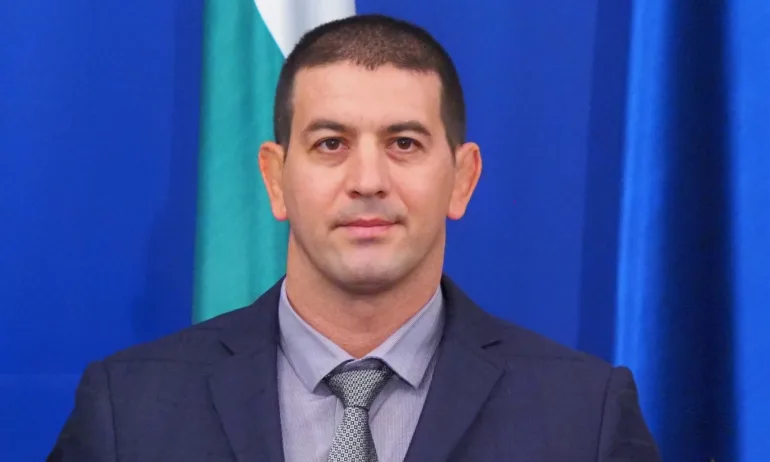 Прекъснаха държавното по борба заради руски треньор, Христо Маринов – в неведение какво да прави - Tribune.bg