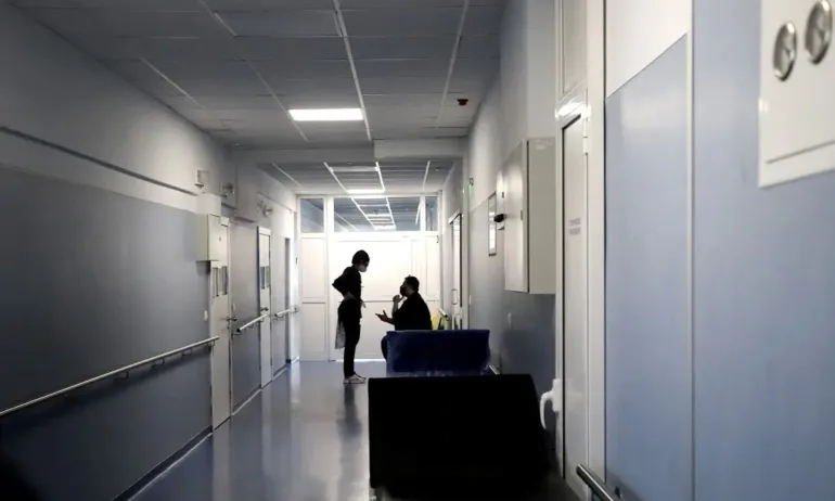 7-годишно дете с Covid-19 – на интензивно лечение в болница в Пловдив - Tribune.bg