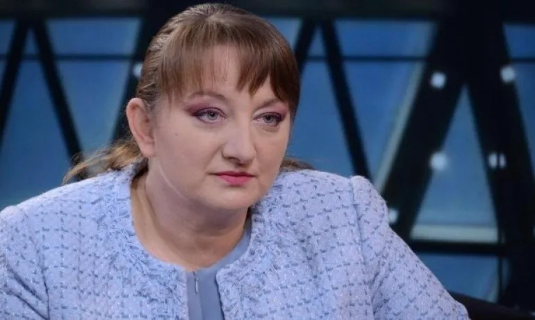 Сачева: Опозицията е само по критиката, каквото и да кажем – БСП и Радев казват обратното! - Tribune.bg