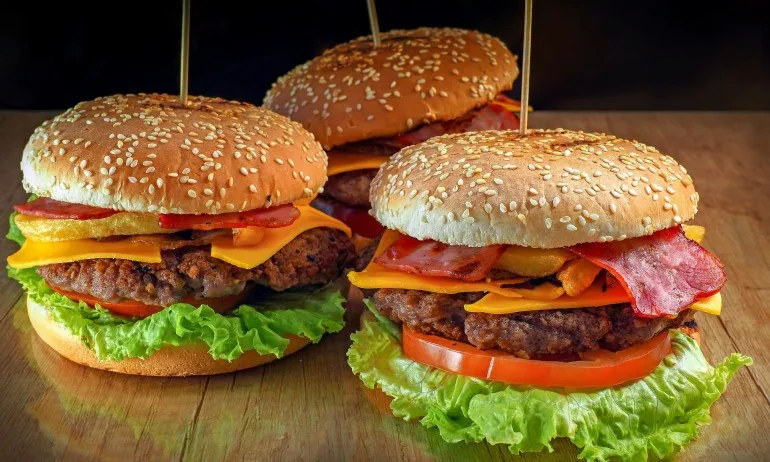 Мерки срещу коронавируса сред британците – сред тях е и борба със затлъстяването - Tribune.bg