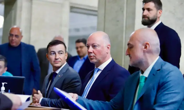 Росен Желязков поведе листата на ГЕРБ-СДС за европейските избори