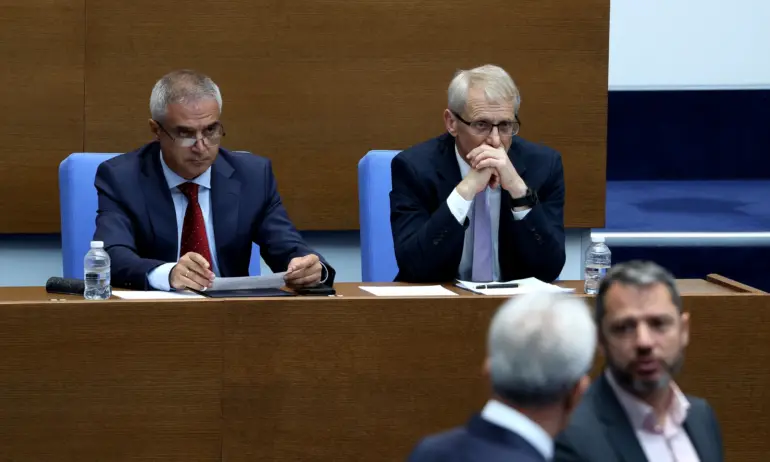 Извънредно заседание на НС в опит да спрат протестите и блокадите на енергетиците - Tribune.bg